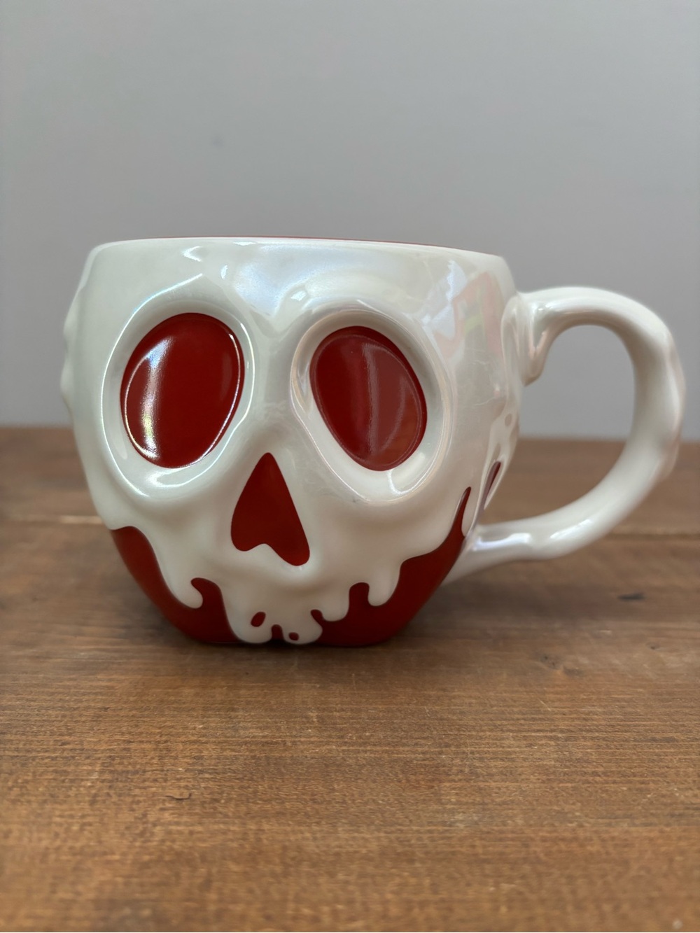 Disney Snow White Poison Apple Skull Evil Queen Mug Sculpted Ceramic Cup